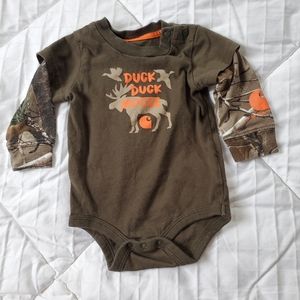Carhartt Long sleeve onesies size 6mo
